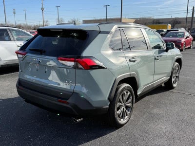 2022 Toyota RAV4 Hybrid XLE Premium AWD