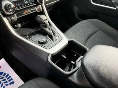 2025 Toyota RAV4 Hybrid XLE AWD