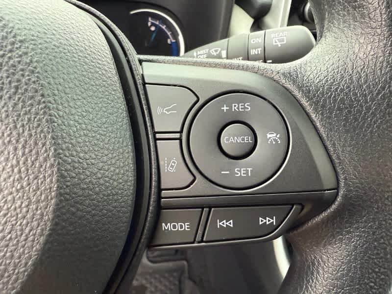 2025 Toyota RAV4 Hybrid XLE AWD