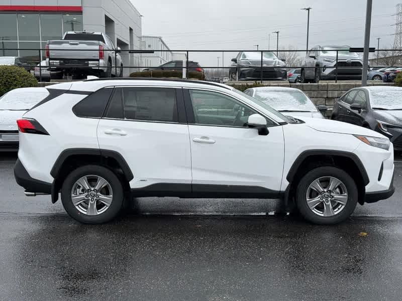 2025 Toyota RAV4 Hybrid XLE AWD
