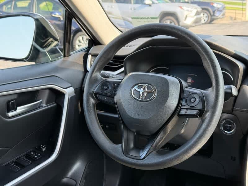 2025 Toyota RAV4 Hybrid XLE AWD