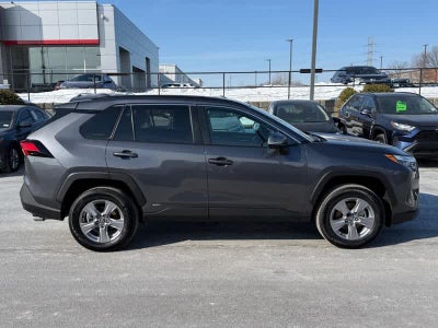 2025 Toyota RAV4 Hybrid XLE AWD
