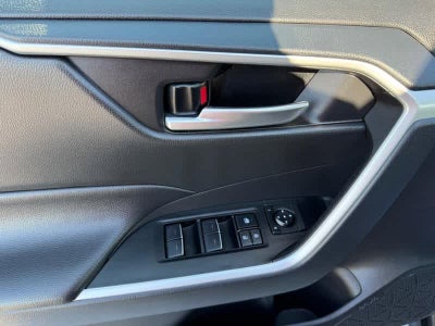 2025 Toyota RAV4 Hybrid XLE AWD