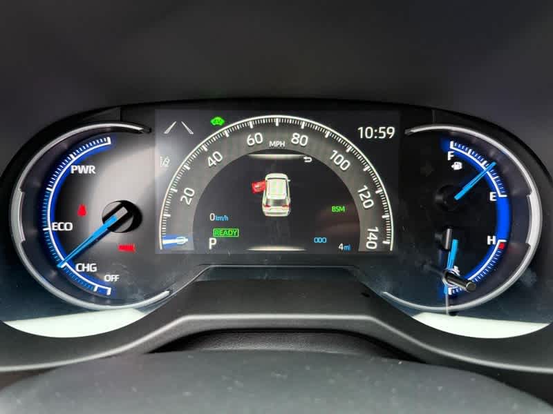 2025 Toyota RAV4 Hybrid SE AWD