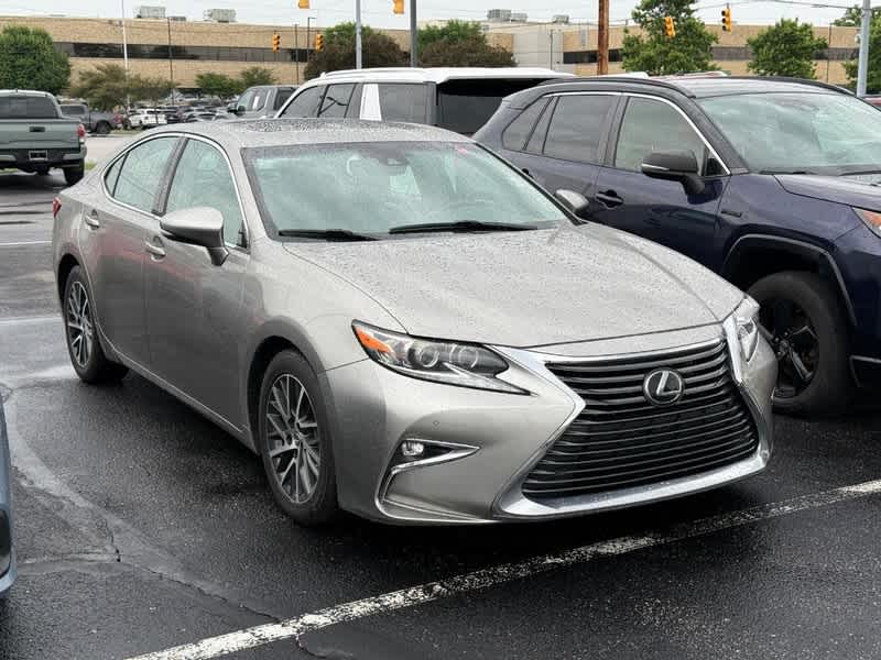 2016 Lexus ES 350 4dr Sdn