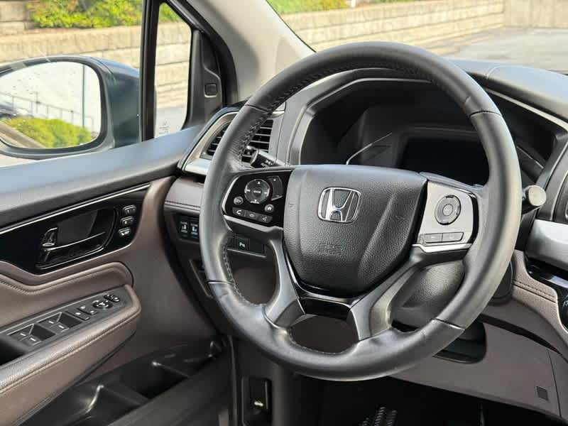 2021 Honda Odyssey Touring Auto
