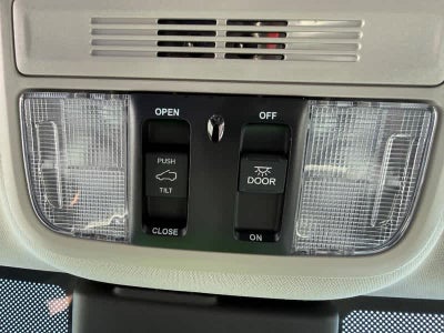 2025 Honda Odyssey Elite Auto
