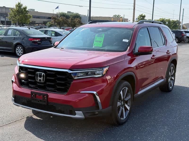 2024 Honda Pilot Touring AWD
