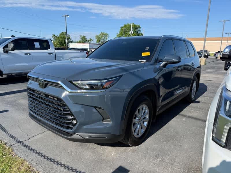 2025 Toyota Grand Highlander XLE FWD