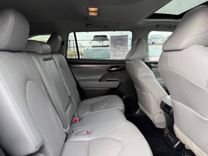 2022 Toyota Highlander Limited AWD