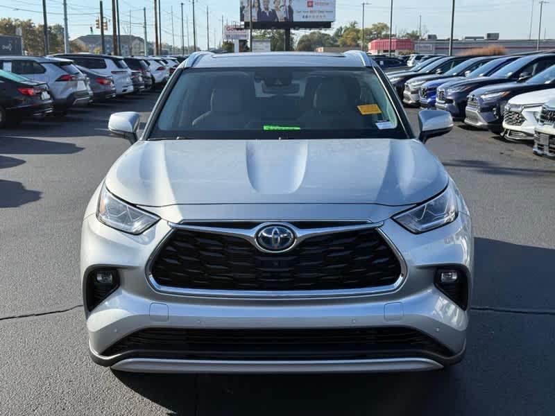 2021 Toyota Highlander Hybrid Platinum AWD