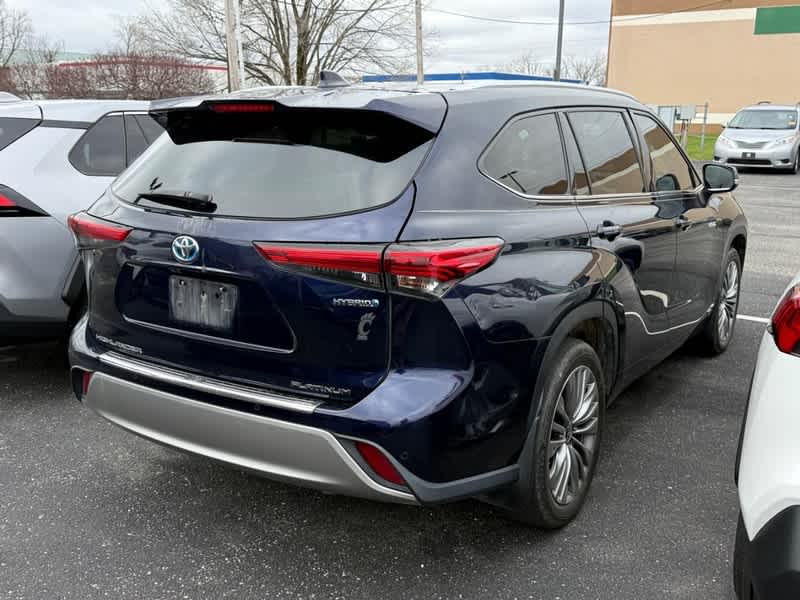 2021 Toyota Highlander Hybrid Platinum AWD