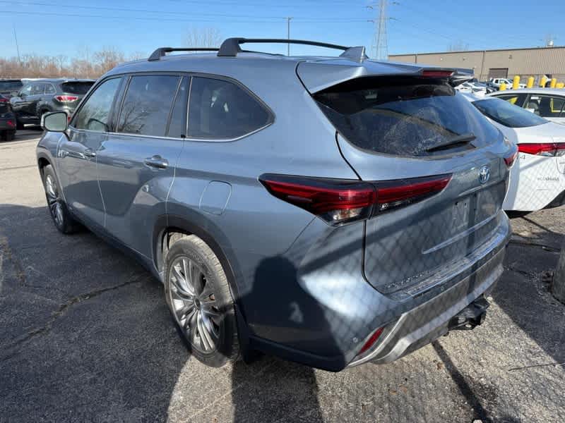 2021 Toyota Highlander Hybrid Platinum AWD