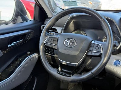 2021 Toyota Highlander Hybrid Platinum AWD
