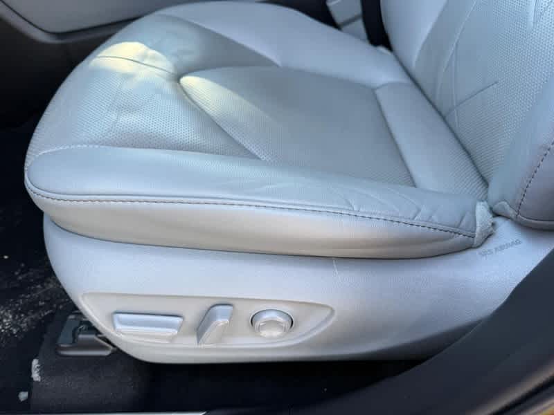 2021 Toyota Highlander Hybrid Platinum AWD