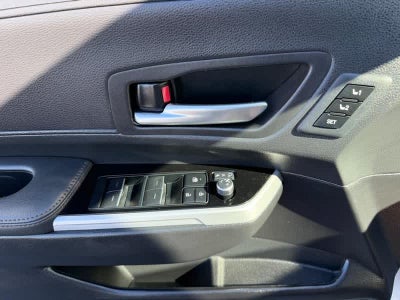 2025 Toyota Sienna Platinum AWD 7-Passenger