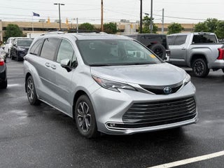 2025 Toyota Sienna Platinum AWD 7-Passenger