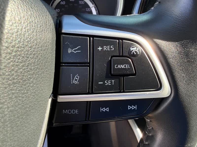 2022 Toyota Highlander Hybrid XLE AWD