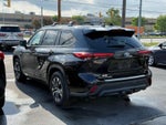 2022 Toyota Highlander Hybrid XLE AWD
