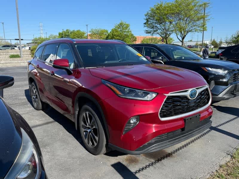2021 Toyota Highlander Hybrid XLE AWD