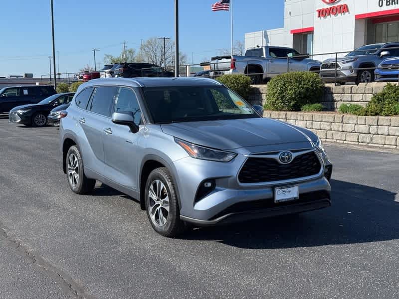 2021 Toyota Highlander Hybrid XLE AWD