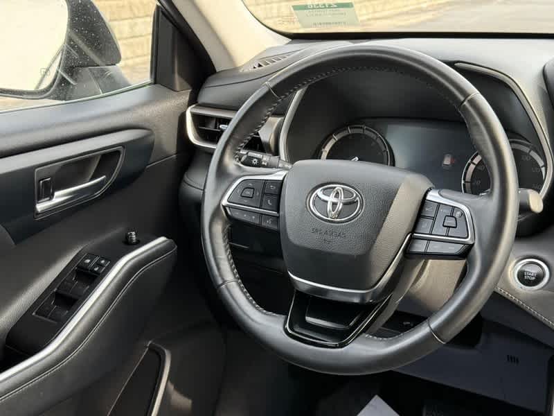 2021 Toyota Highlander XLE AWD