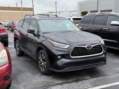2022 Toyota Highlander XLE AWD