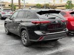 2022 Toyota Highlander XLE AWD