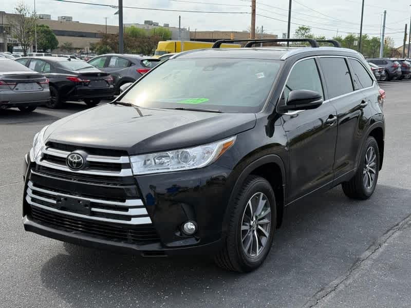 2017 Toyota Highlander XLE V6 AWD