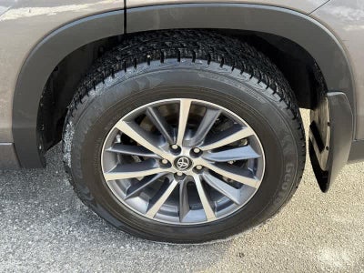 2017 Toyota Highlander XLE V6 AWD