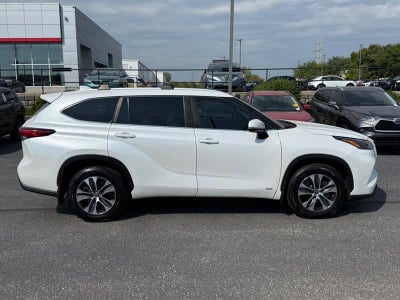 2023 Toyota Highlander Hybrid XLE AWD