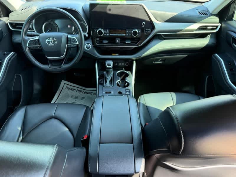 2024 Toyota Highlander Hybrid XLE AWD