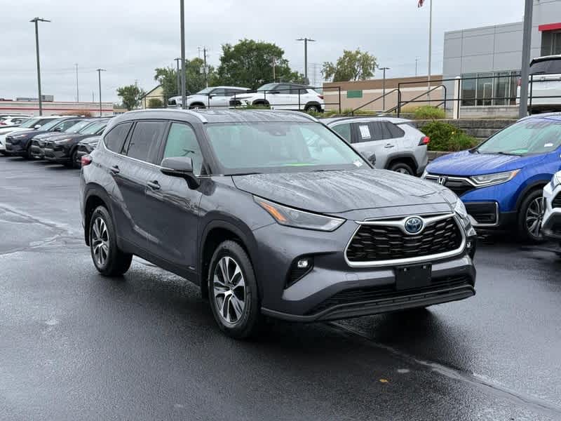 2023 Toyota Highlander Hybrid XLE AWD