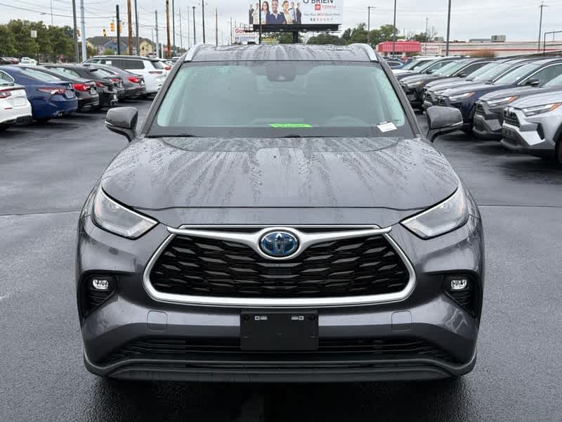 2023 Toyota Highlander Hybrid XLE AWD