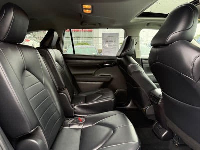 2023 Toyota Highlander Hybrid XLE AWD