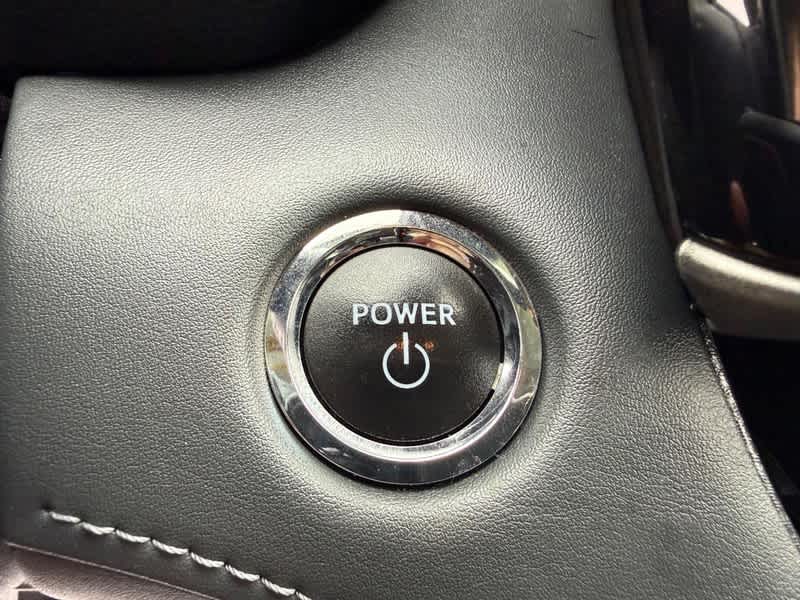 2023 Toyota Highlander Hybrid XLE AWD