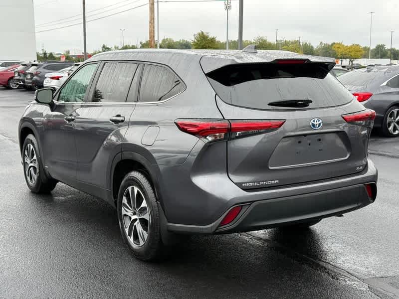 2023 Toyota Highlander Hybrid XLE AWD