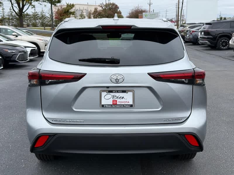 2024 Toyota Highlander XLE AWD