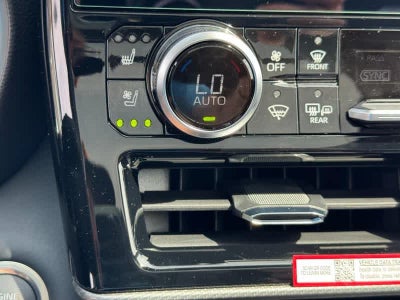 2026 Toyota Highlander Platinum AWD