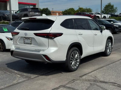 2026 Toyota Highlander Platinum AWD