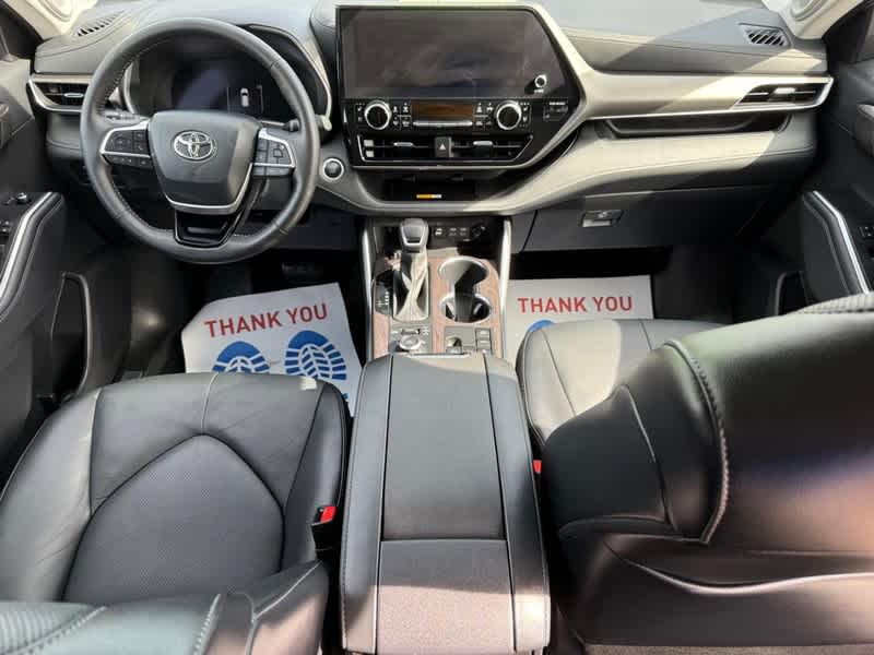 2024 Toyota Highlander Limited AWD