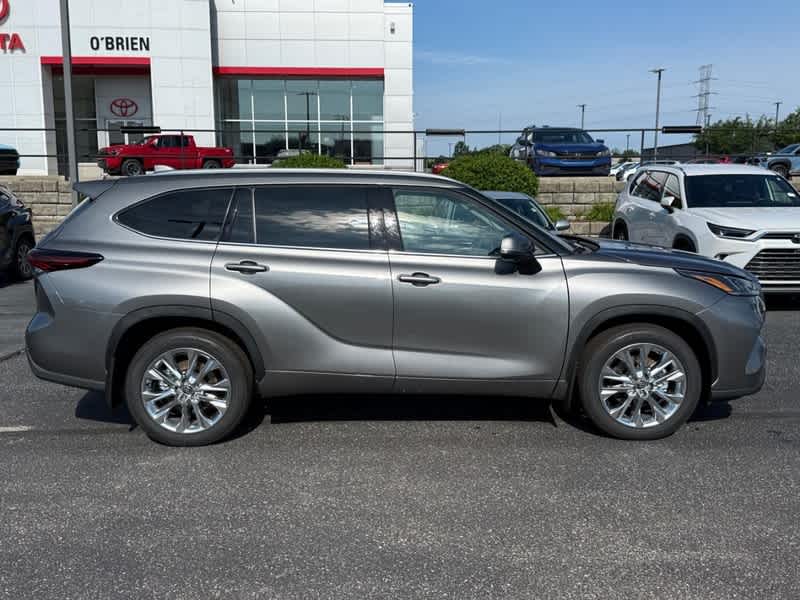 2026 Toyota Highlander Limited AWD