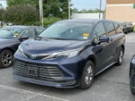 2025 Toyota Sienna LE FWD 8-Passenger