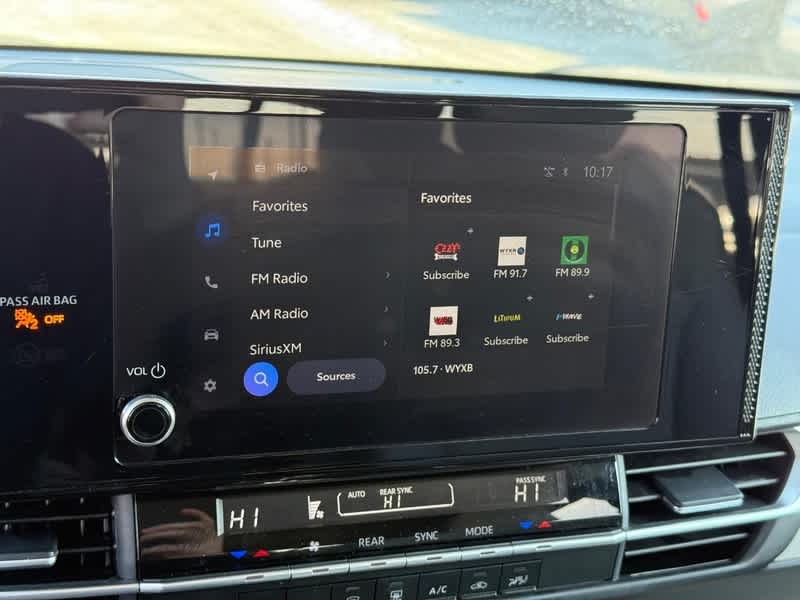 2025 Toyota Sienna LE FWD 8-Passenger