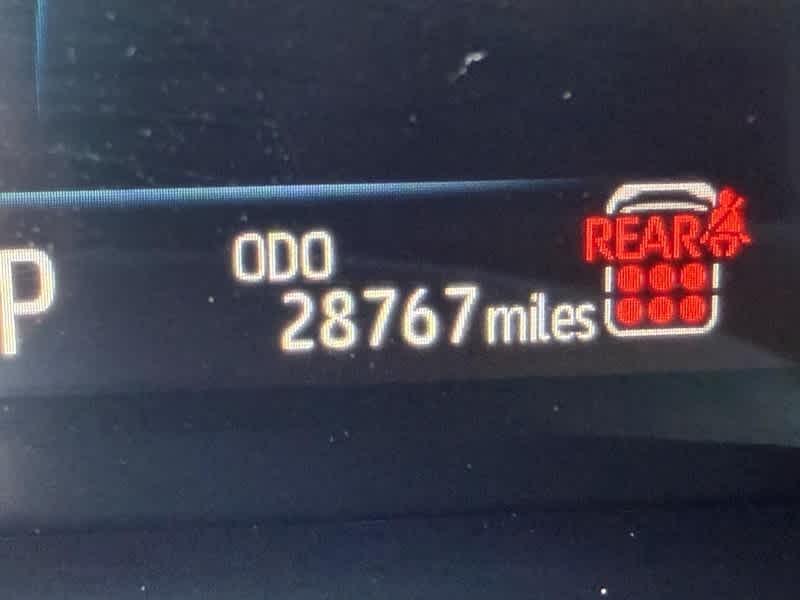 2025 Toyota Sienna LE FWD 8-Passenger