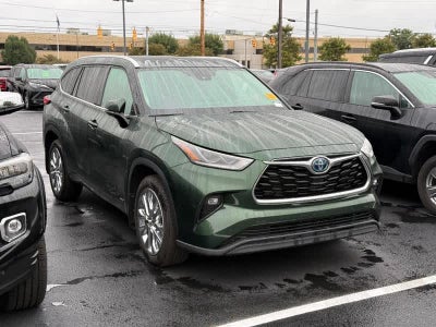 2023 Toyota Highlander Hybrid Limited AWD