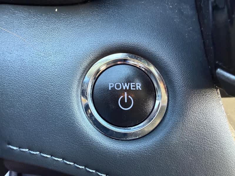2023 Toyota Highlander Hybrid Limited AWD