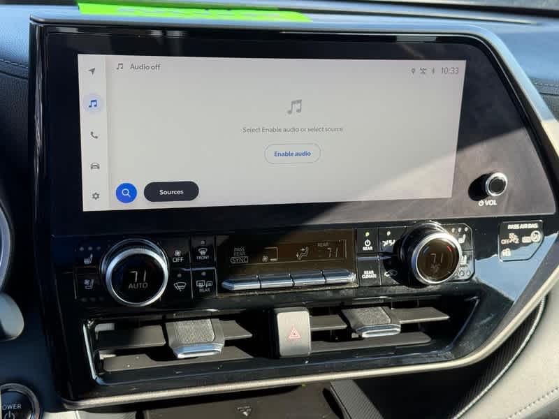 2023 Toyota Highlander Hybrid Limited AWD