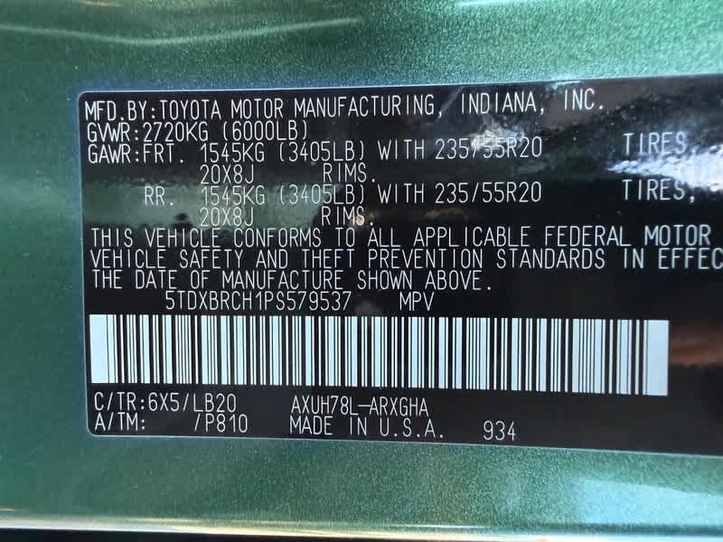 2023 Toyota Highlander Hybrid Limited AWD