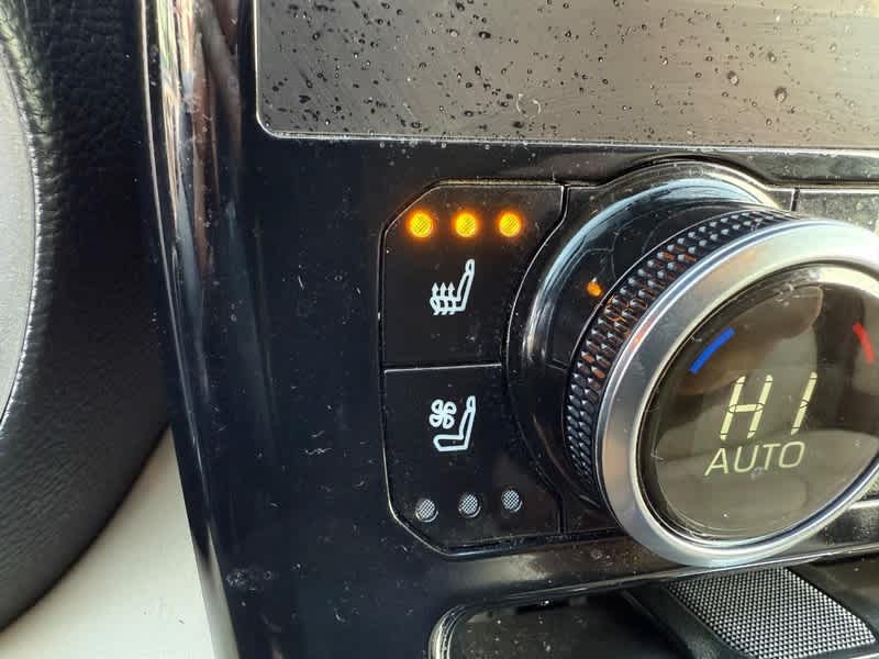 2023 Toyota Highlander Hybrid Limited AWD